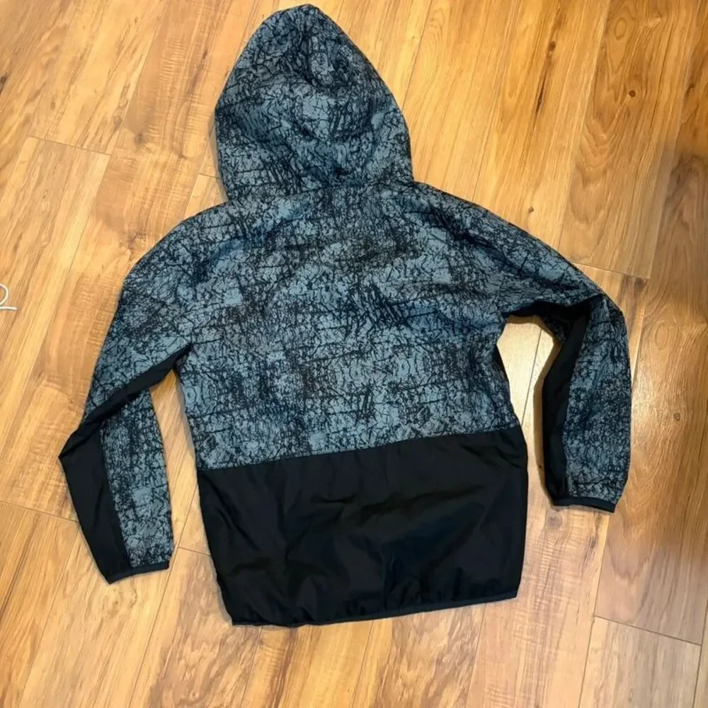 Old Navy gray black
